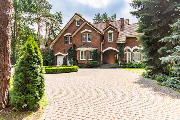 Reasons to Select Us for Your Driveway Paving Requirements in Diamondhead, MS